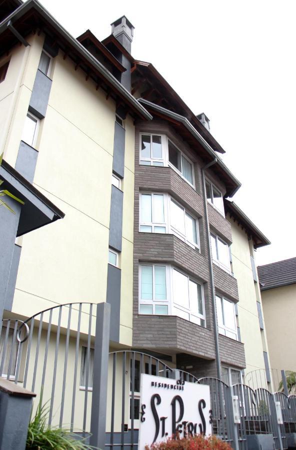 Apartamento No Centro De Gramado Apartment Luaran gambar